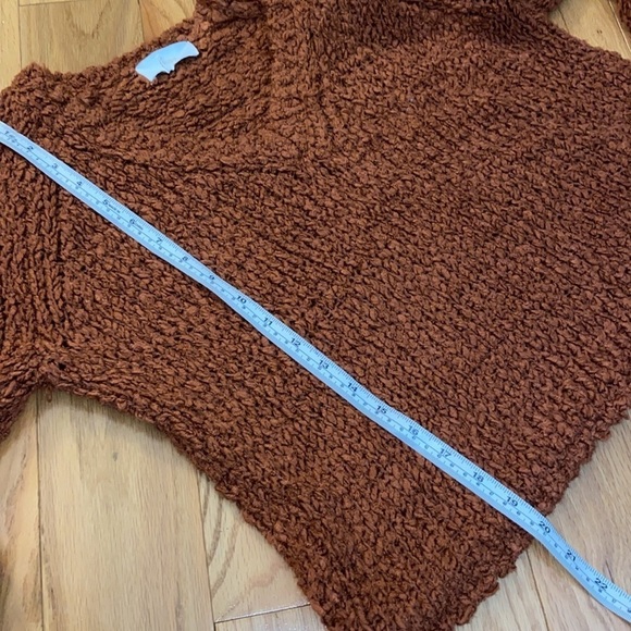 Evereve Braeve Chunky Knit Flare Sleeve Rust Sweater, good preworn condition - Picture 7 of 8